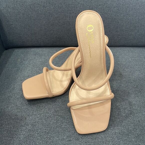 NEW Olivia Jaymes Women's Open Toe Camel Strap High Heel Sandal - Picture 2 of 9